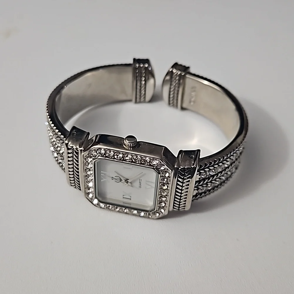 Premier Watch - Picture 3 of 3